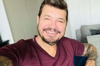 Marcelo Tinelli analizando nuevos proyectos y el futuro de Marcelo Tinelli en los medios digitales.
