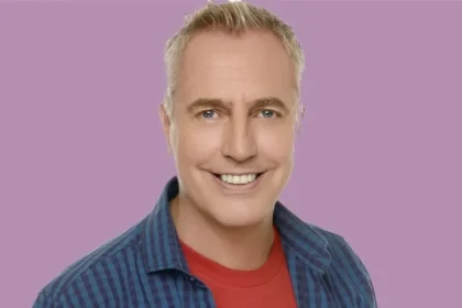 Marley sonriendo durante una entrevista donde confirmó el posible regreso de Tu cara me suena a la televisión.