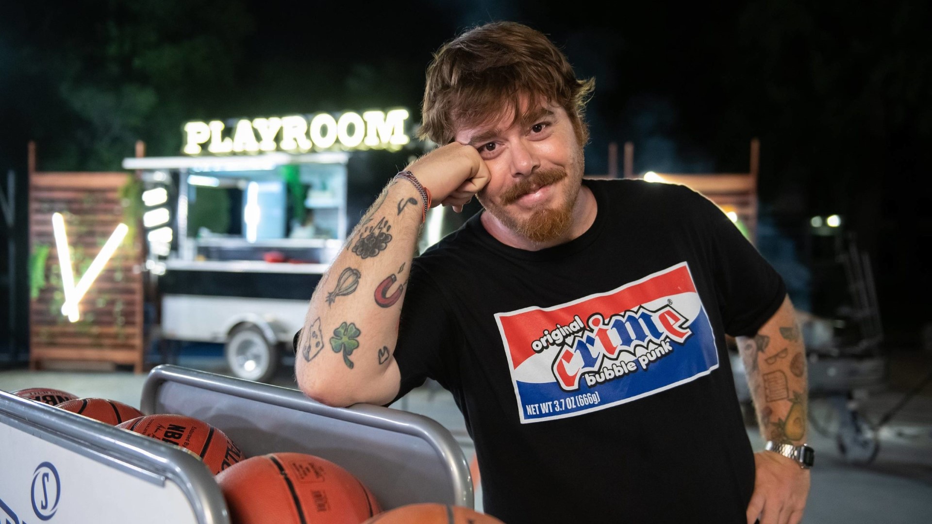 Migue Granados defendió a Nati Jota en una entrevista donde explica el abordaje periodístico del canal Olga sobre el caso de racismo en Brasil.