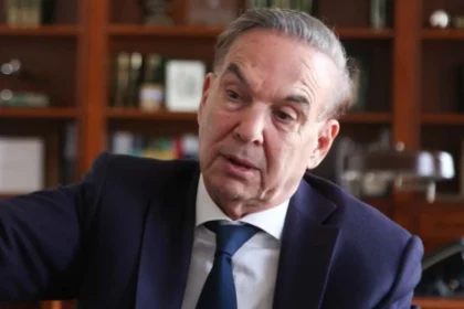 El diputado nacional analiza la realidad social y las cifras de pobreza de Pichetto frente a los datos oficiales del INDEC.