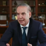 Miguel Ángel Pichetto hablando en el Congreso sobre la alternativa política contra Javier Milei y la crisis económica actual.