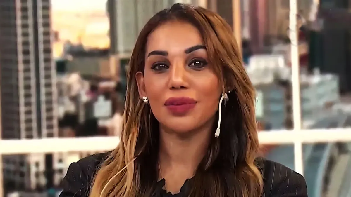 Mimi Alvarado brindando detalles del escándalo por la ruptura mediática en televisión