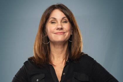 La actriz Nancy Dupláa confesó su gran arrepentimiento sobre su relación laboral con Adrián Suar en una entrevista.