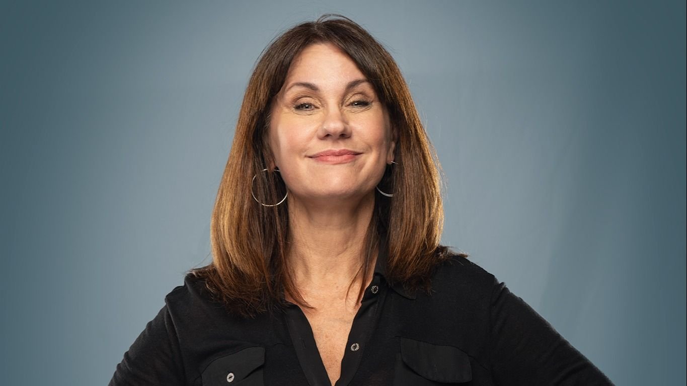 La actriz Nancy Dupláa confesó su gran arrepentimiento sobre su relación laboral con Adrián Suar en una entrevista.