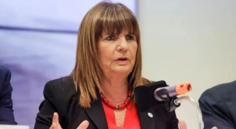 Senadora Patricia Bullrich explicando por qué invertir es posible ahora con el nuevo régimen RIMI.