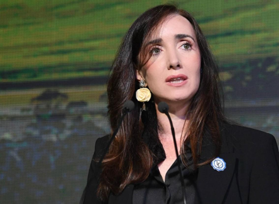 Captura del duro cruce entre funcionarias Victoria Villarruel y Lilia Lemoine en redes sociales