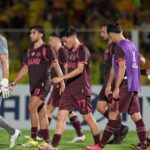 Jugadores de Mirassol festejan ante el amargo debut de Lanús en Libertadores en el estadio Jose Maria de Campos Maia