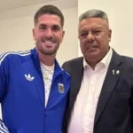 El mediocampista argentino hablando en conferencia sobre la postura de Rodrigo De Paul ante los conflictos políticos.