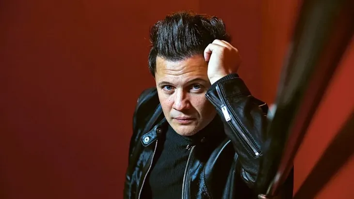 Imagen del actor donde se informa sobre la salud de Darío Lopilato tras su internación por una fractura de peroné.