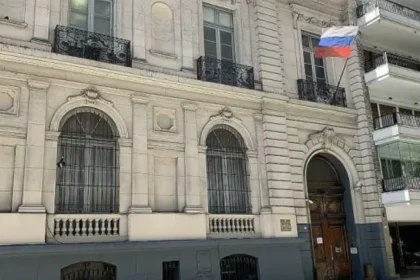 Embajada de Rusia en Argentina respondiendo a las acusaciones de espionaje ruso del oficialismo