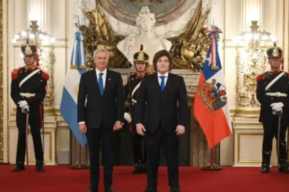 Javier Milei y José Antonio Kast en Casa Rosada durante la firma de una alianza estratégica regional.