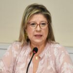 Traslado policial del acusado por el triple crimen de Florencio Varela bajo custodia federal
