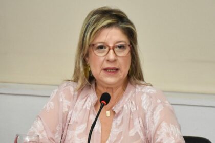 Traslado policial del acusado por el triple crimen de Florencio Varela bajo custodia federal