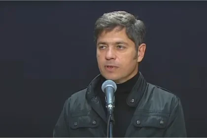 Concejales del PRO firman un comunicado en rechazo al acto político de Axel Kicillof en un pasaje cultural
