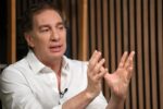 Diego Santilli y Cristian Ritondo en reunión con intendentes para defender el rumbo del presidente Milei
