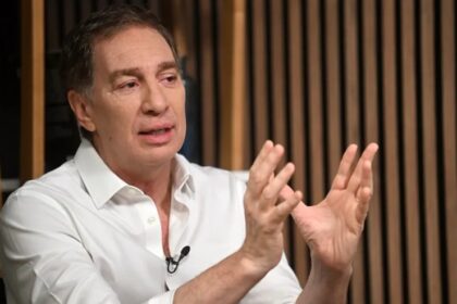 Diego Santilli y Cristian Ritondo en reunión con intendentes para defender el rumbo del presidente Milei