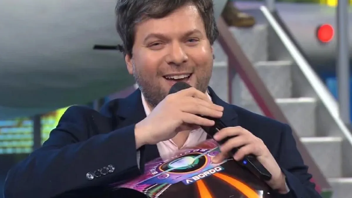 Guido Kaczka en el estudio de televisión en medio de la interna feroz que salpica a Guido en Buenos Aires.