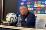 El director técnico Gustavo Álvarez analiza los errores defensivos que provocaron la eliminación de San Lorenzo en la Copa Sudamericana