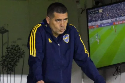 Javier Milei cuestiona la gestión del ídolo xeneize al frente de la conducción de los destinos del club