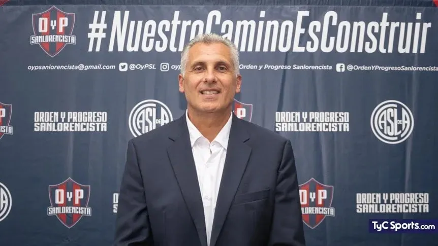 Marcelo Culotta celebra el triunfo en las elecciones presidenciales extraordinarias en San Lorenzo