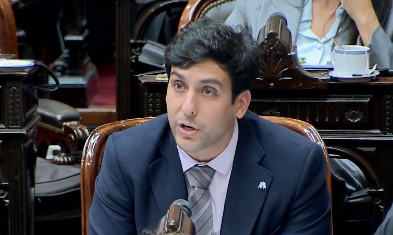 Recinto del Congreso nacional durante el debate que incluyó el error de Gino Visconti en Diputados
