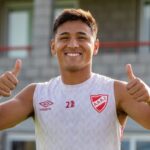 El defensor charrúa Leandro Lozano rompió el silencio sobre las versiones que lo vinculan al equipo de Juan Román Riquelme