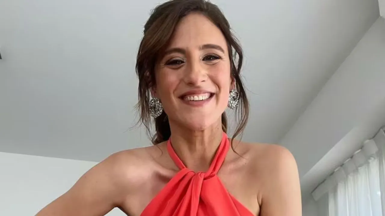 Carolina Amoroso reflexiona públicamente sobre los desafíos que le presenta la maternidad de cara a su carrera periodística.