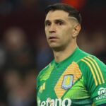 El arquero Emiliano Martínez se encuentra en conversaciones para cambiar de club en el fútbol europeo.