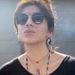 Gianinna Maradona se retira de los tribunales tras presenciar una dura jornada en el juicio por la muerte de su padre.