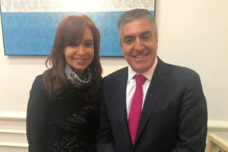 El abogado Gregorio Dalbón anunció campaña internacional para denunciar la proscripción de la exmandataria.