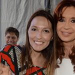 La intendenta Mayra Mendoza encabeza un acto institucional en Quilmes defendiendo la inocencia de la exmandataria argentina.