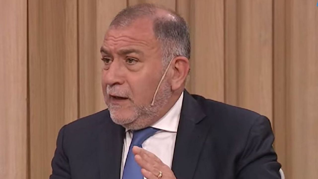 El senador Luis Juez analizó el impacto social y pidió terminar con la grieta tras el deceso del músico.