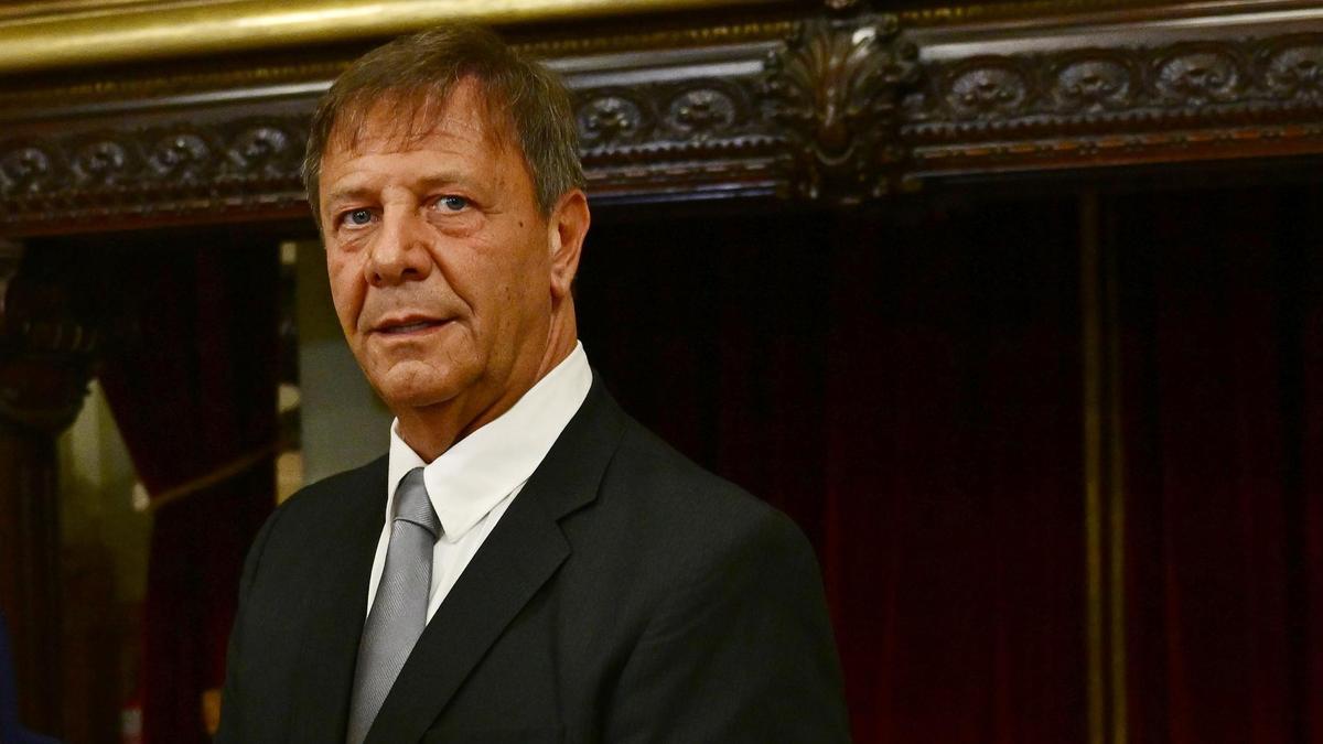 El legislador Oscar Zago analiza la fuerte crisis de conducción en los bloques parlamentarios de la Libertad Avanza