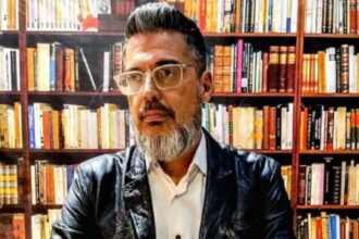 El periodista Rolando Barbano analiza frente a cámara el tratamiento de los medios sobre el caso de Nahir Galarza.