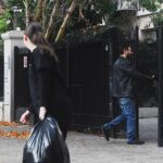Repercusiones y sorpresa por foto de Juan Grabois ingresando a una propiedad en Barrio Parque