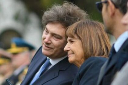 El presidente Javier Milei mantuvo una extensa jornada de trabajo junto a legisladores en los despachos oficiales