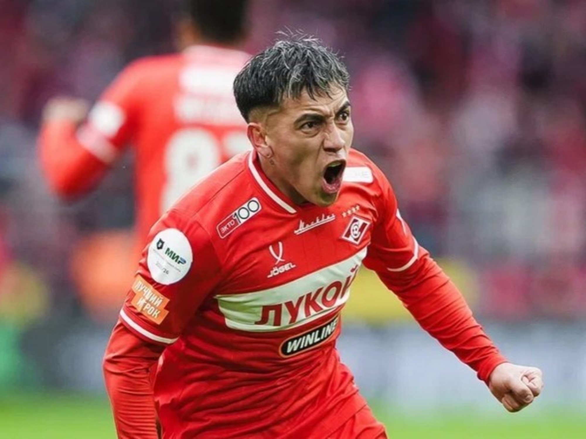 Esequiel Barco celebra con Spartak Moscú mientras River busca a Esequiel Barco
