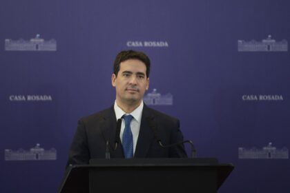 Adrián Ravier durante una entrevista en la que habló sobre Adrián Ravier dólar Argentina y la evolución del tipo de cambio.