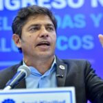 Axel Kicillof defiende la soberanía en un acto de la provincia