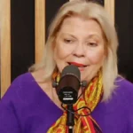 Elisa Carrió opinando sobre la Ley de Tierras de Sturzenegger en una entrevista