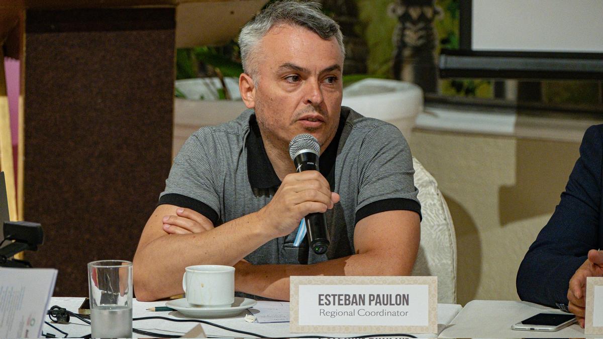 Esteban Paulón responde a Javier Milei sobre la Constitución Nacional en redes sociales