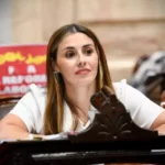 Marcela Pagano durante una intervención pública sobre la Marcela Pagano Ley de Tierras y el debate por la reforma.