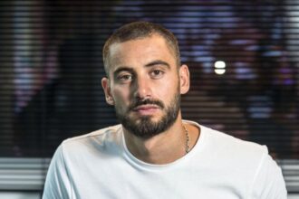Nico Occhiato durante una entrevista en la que confirmó el acuerdo entre Nico Occhiato y Florencia Peña.