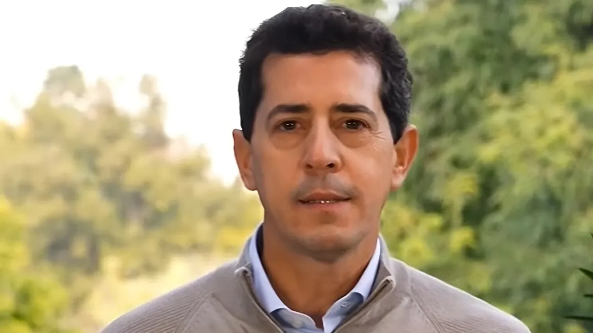 Wado de Pedro durante una entrevista en la que cuestionó al Gobierno de Javier Milei.