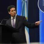 Adrián Ravier durante una conferencia de prensa en Casa Rosada sobre la agenda del Gobierno.