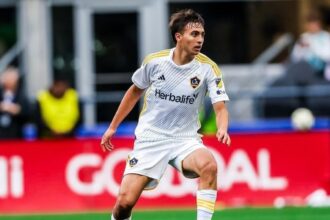 River busca a Julián Aude durante las negociaciones por un nuevo refuerzo defensivo