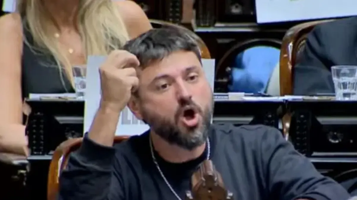 Juan Grabois contra el Gobierno durante sus críticas por las deudas y la situación social