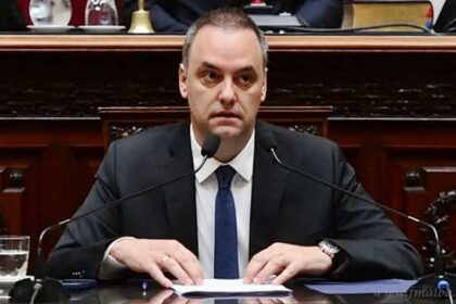 Manuel Adorni ante la Justicia por la investigación sobre su patrimonio